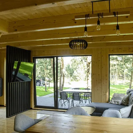 Dom Na Krancu Lasu Holiday home Ostrowo (Puck)